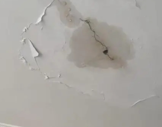 溆浦阳台漏水维修公司分享下屋面防水工程质量问题原因分析